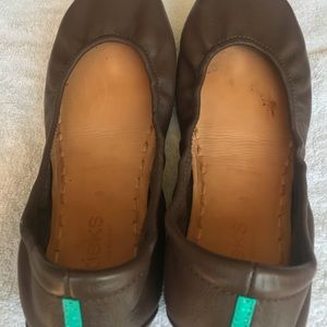 Tiers - Chocolate Brown